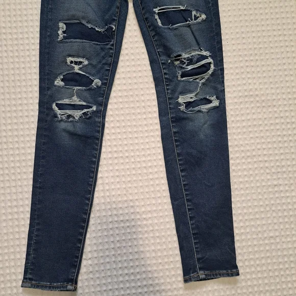 American Eagle High-Rise Jegging - Picture 3 of 8